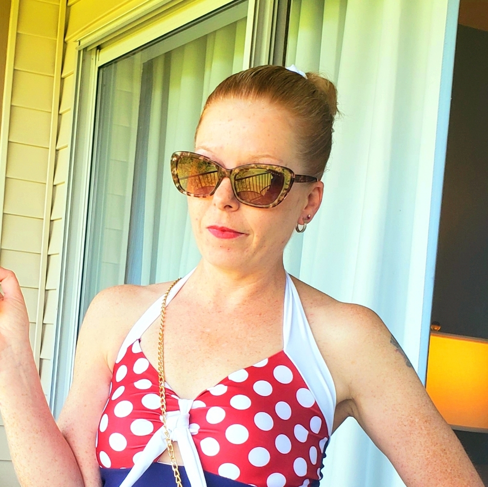 Meet your Posher, Carolynn